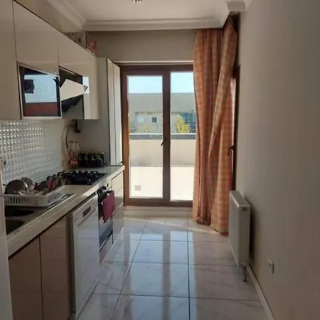شقة عصرية مع تراس تطل على المدينة 6 Modern With A Terrace And View Apartamento