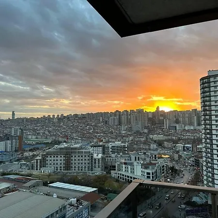 شقة عصرية مع تراس تطل على المدينة 6 Modern With A Terrace And View